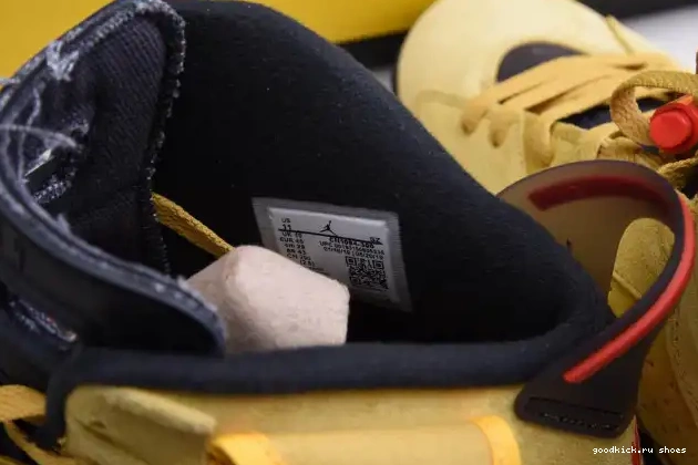 JORDAN 6 X AIR YELLOW TRAVIS SCOTT CN1084-300 0515